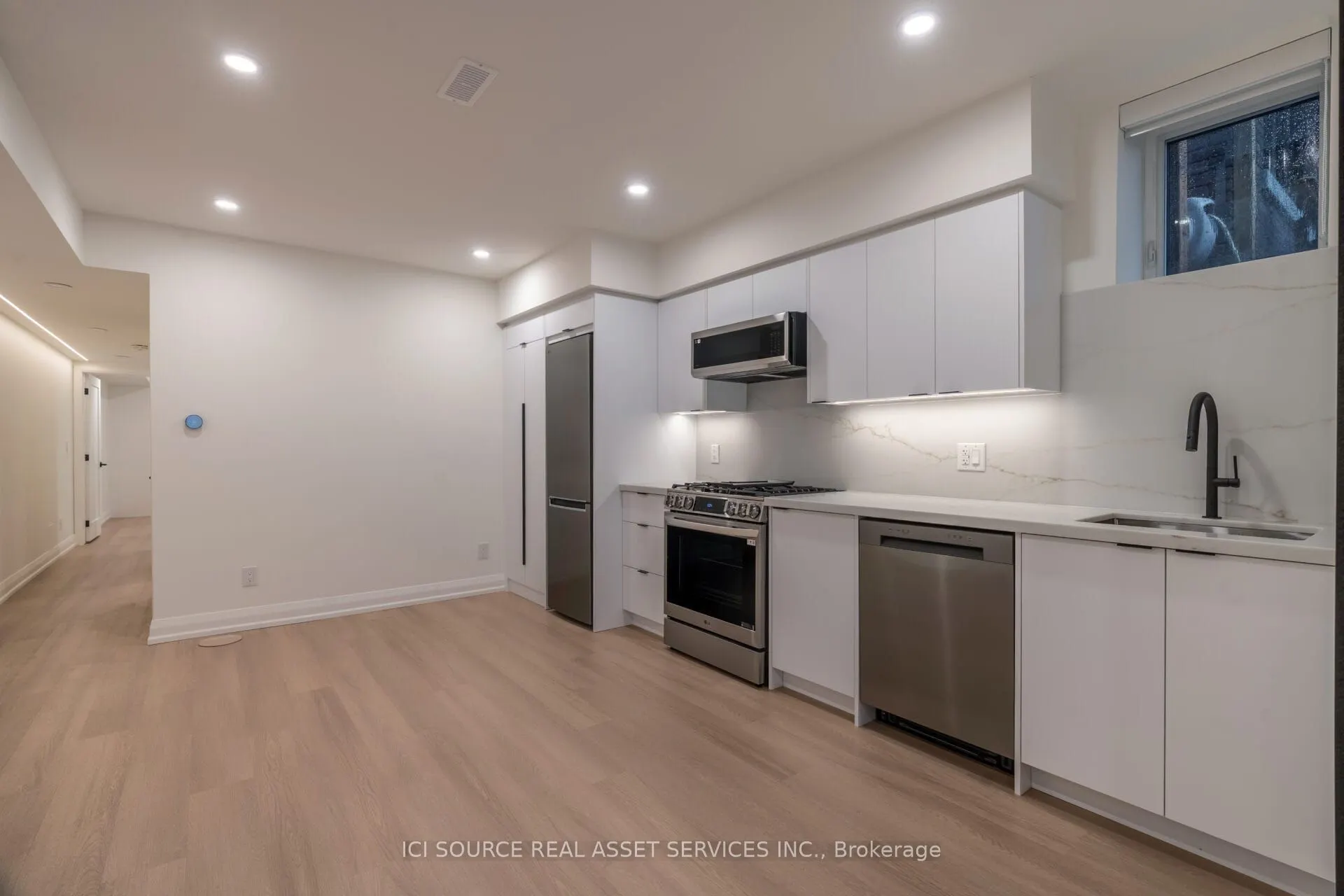 328 Shaw Street, #4