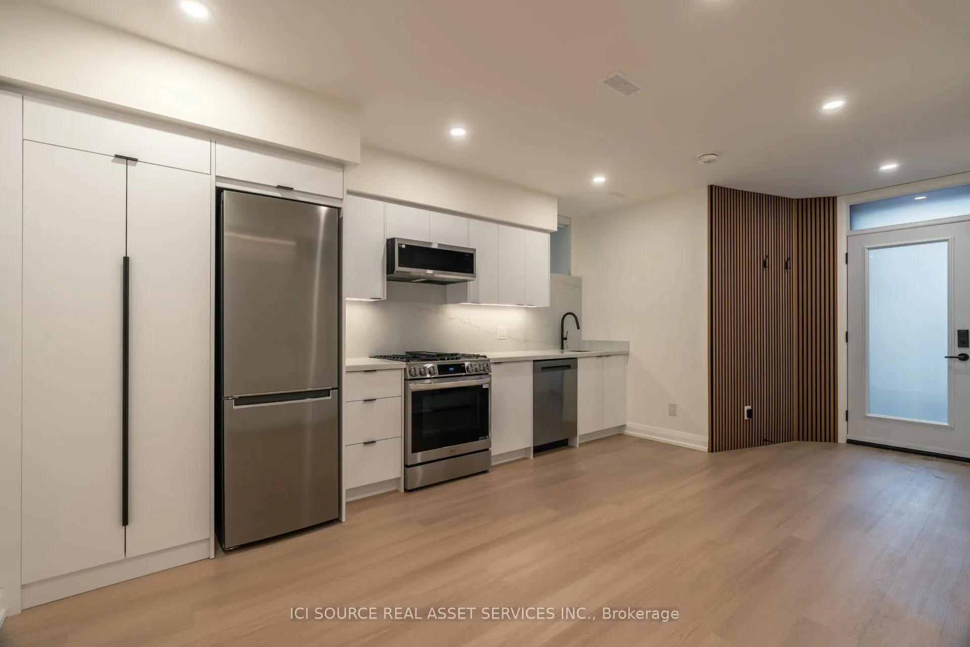 328 Shaw Street, #4