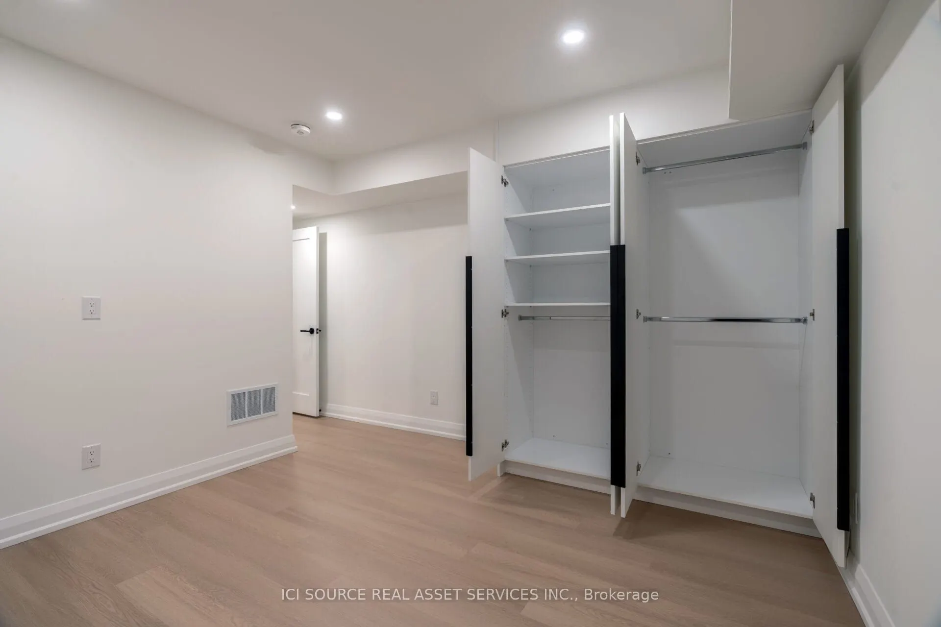 328 Shaw Street, #4