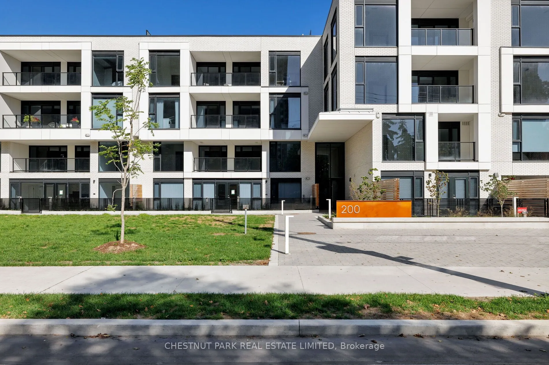 200 Keewatin Avenue, ##PH406