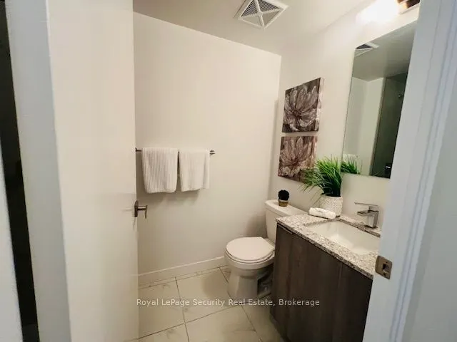 31 Tippett Road, #645