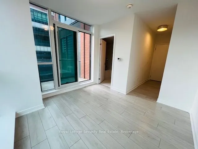 31 Tippett Road, #645