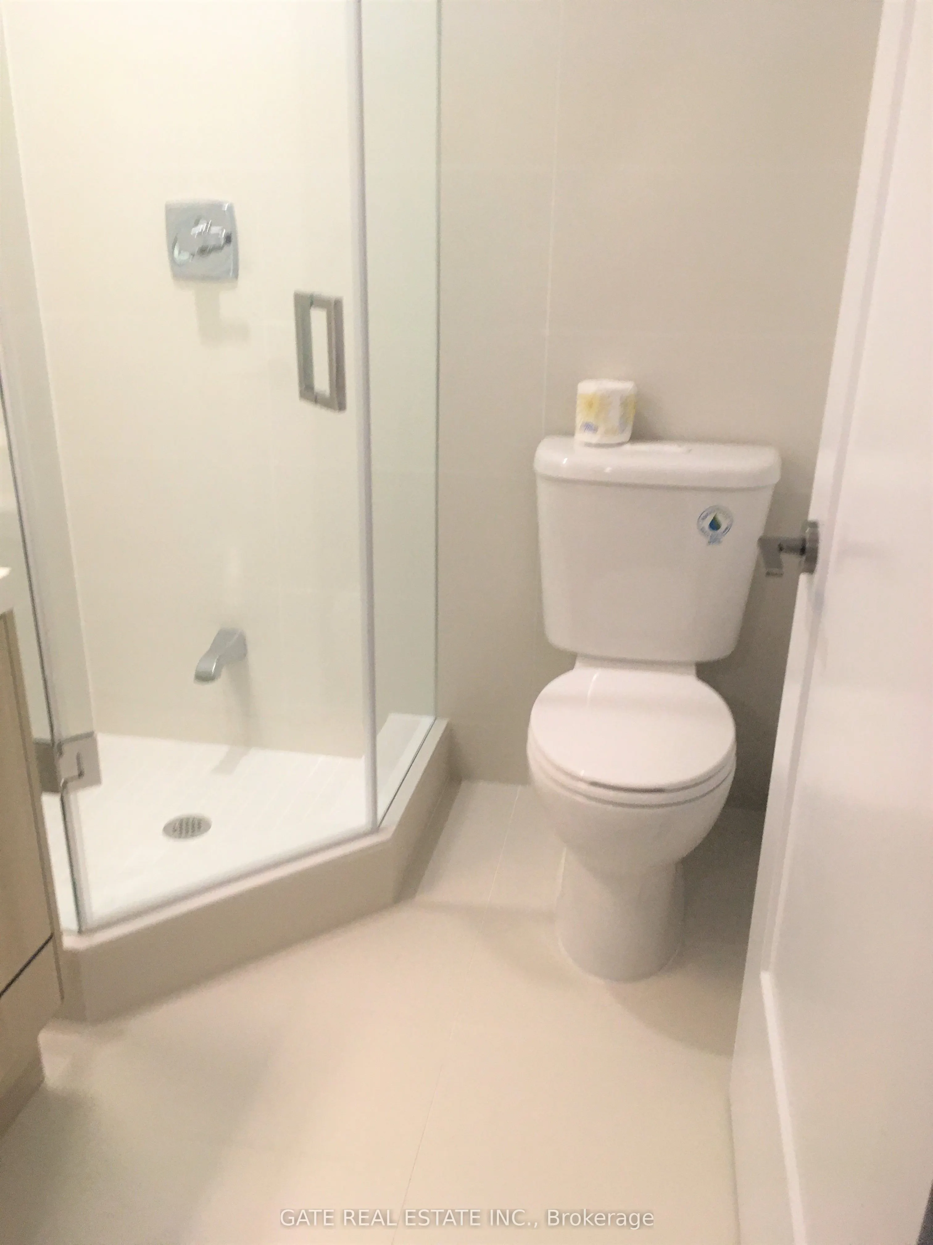 101 Erskine Avenue, #1403