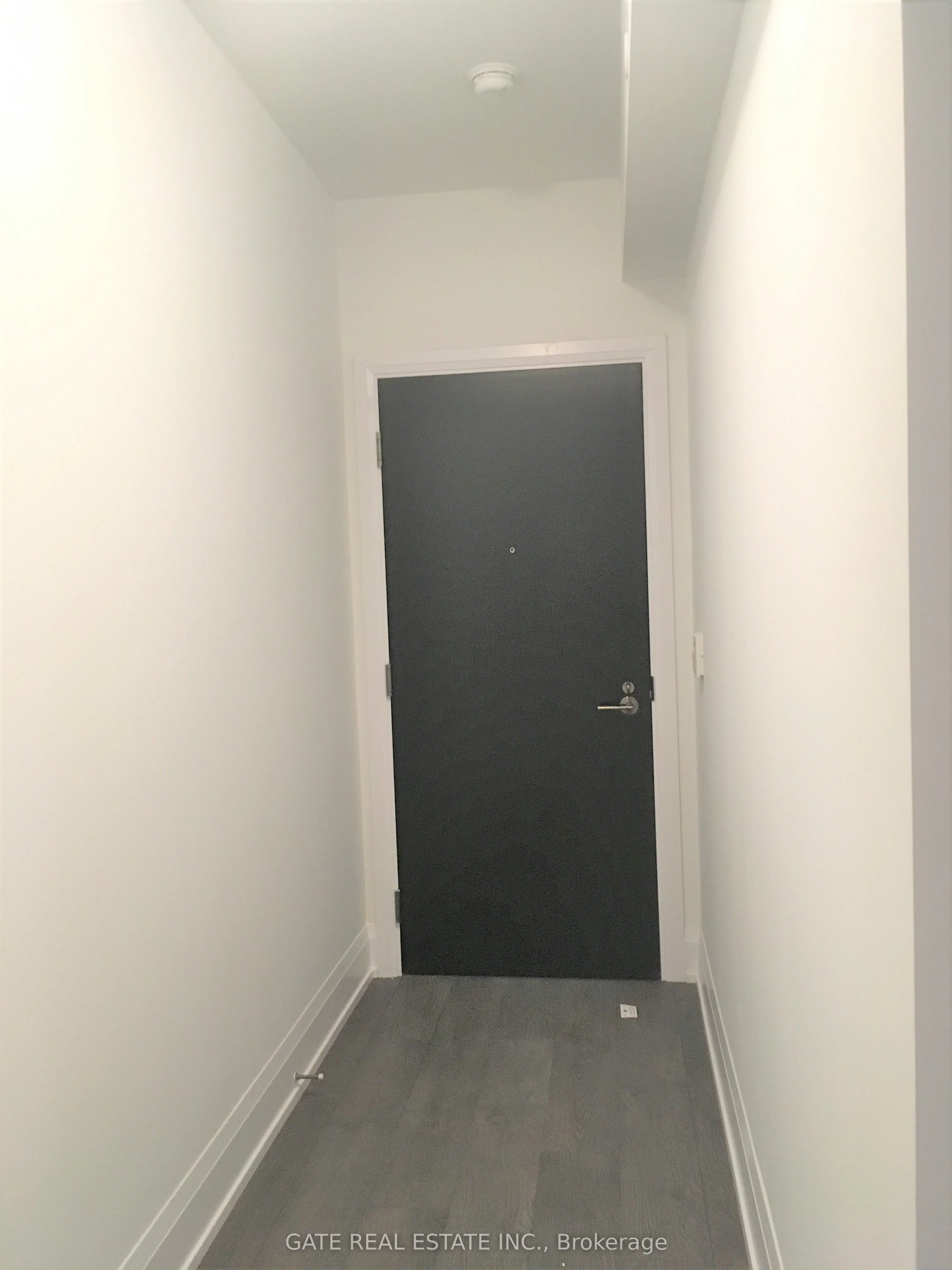 101 Erskine Avenue, #1403