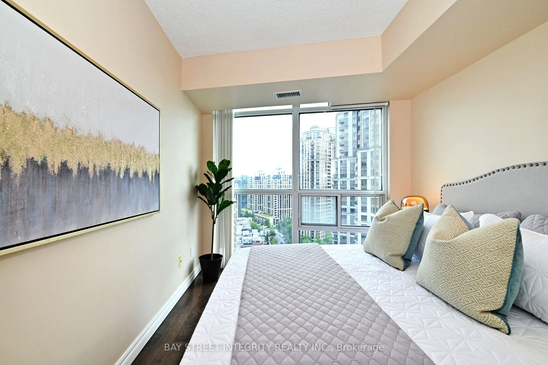 30 Harrison Garden Boulevard, #2101
