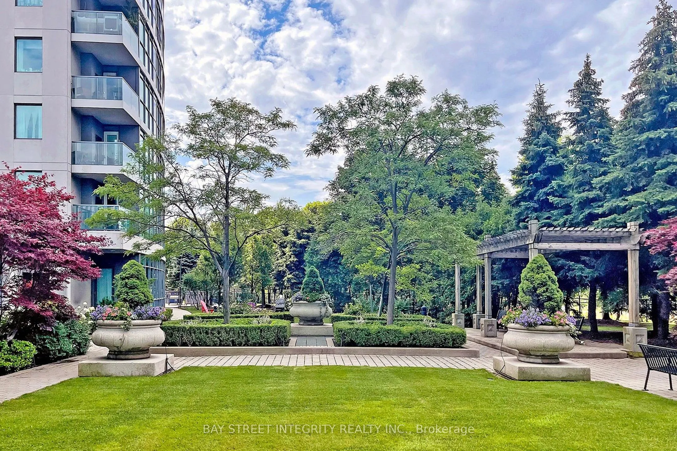 30 Harrison Garden Boulevard, #2101