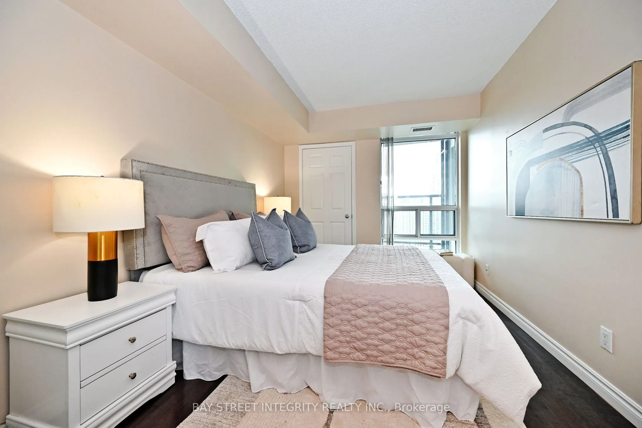 30 Harrison Garden Boulevard, #2101