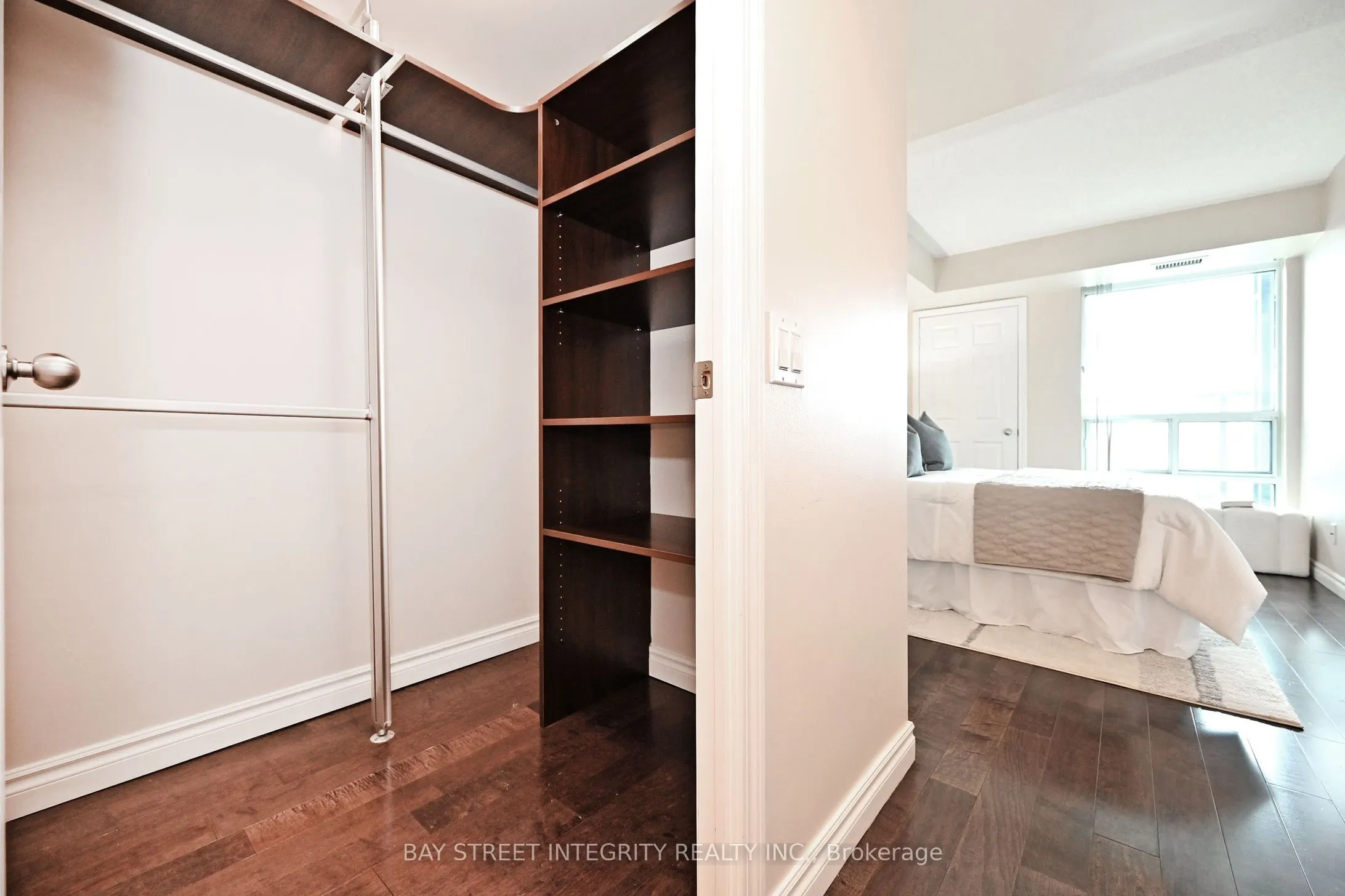 30 Harrison Garden Boulevard, #2101