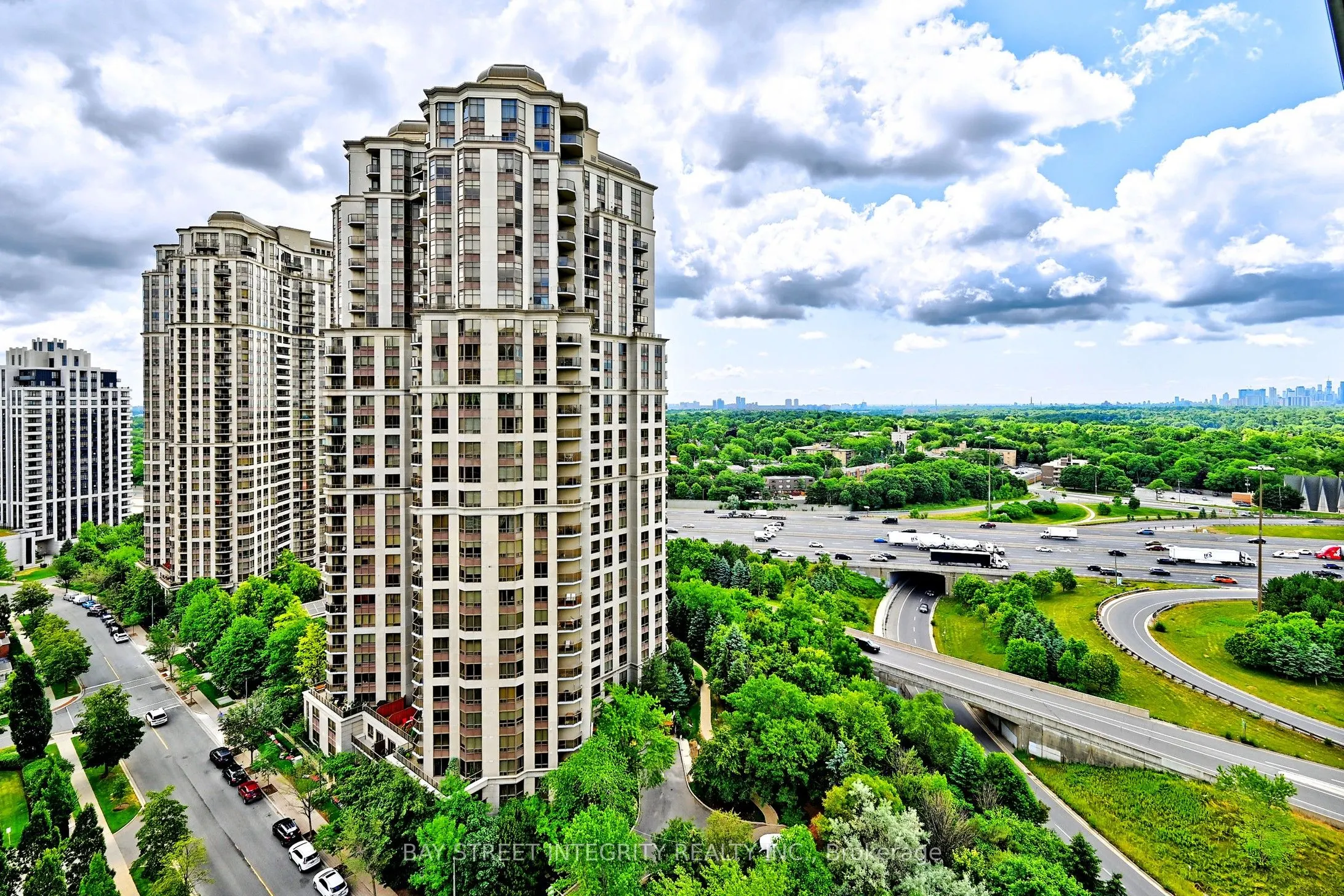 30 Harrison Garden Boulevard, #2101