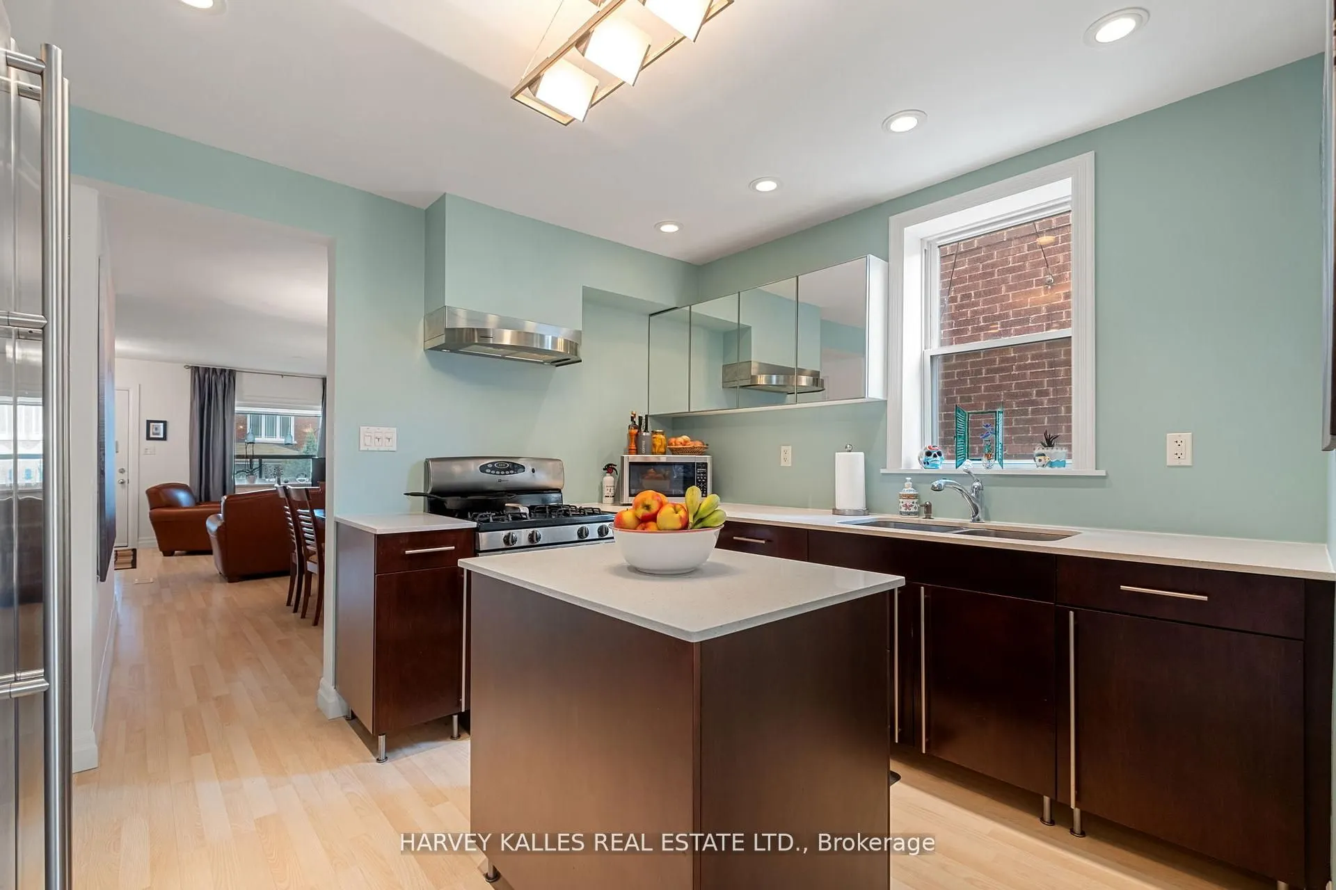 291 Arlington Avenue