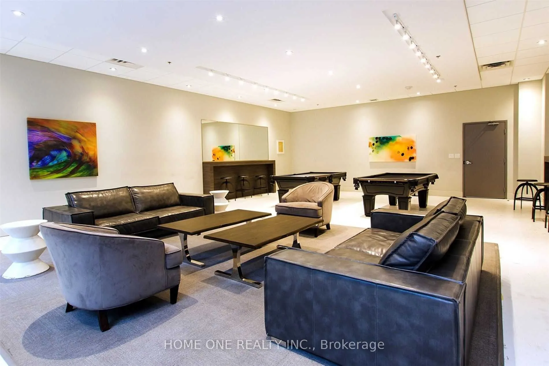 68 Abell Street, #822