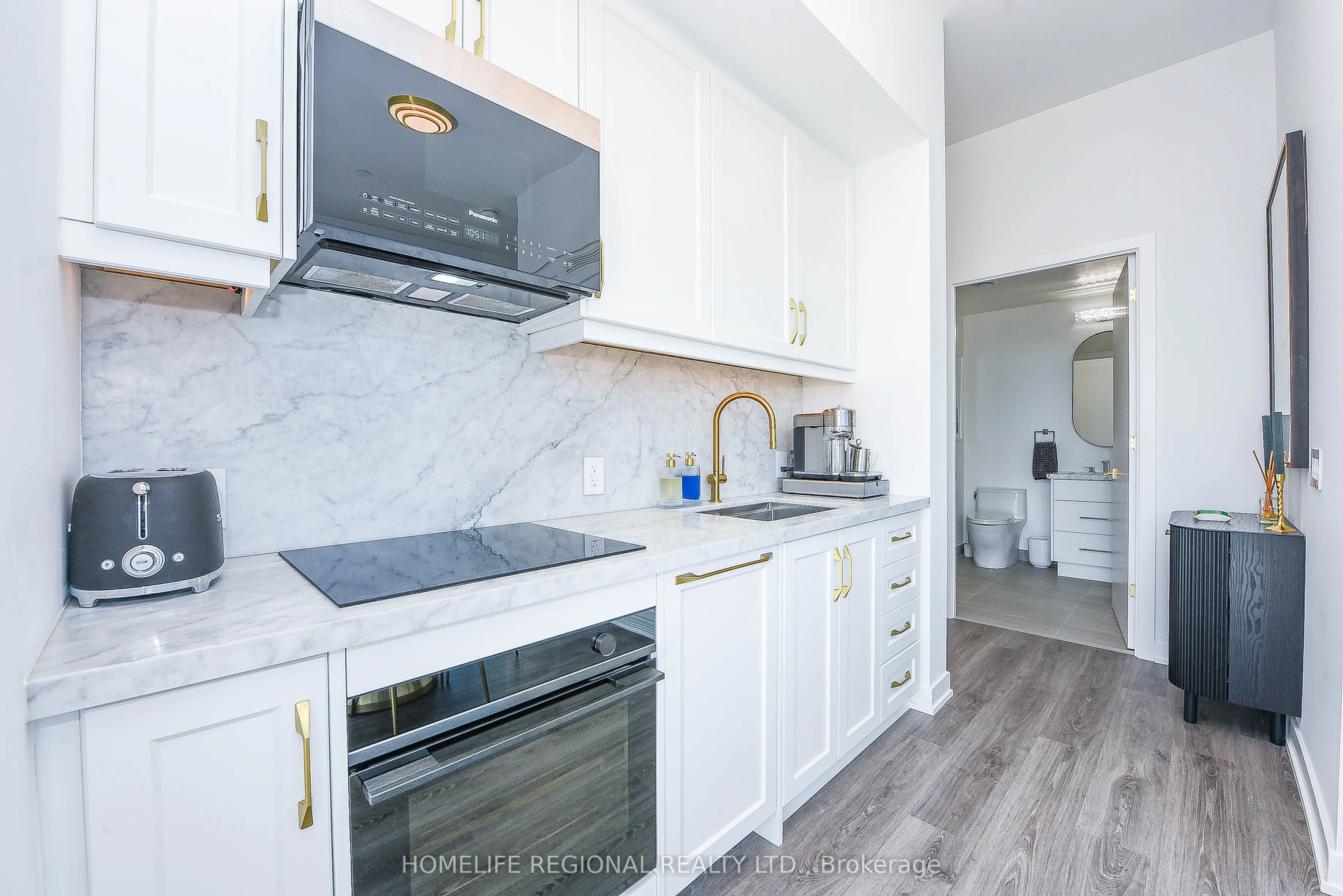 9 Tecumseth Street, #PH#19