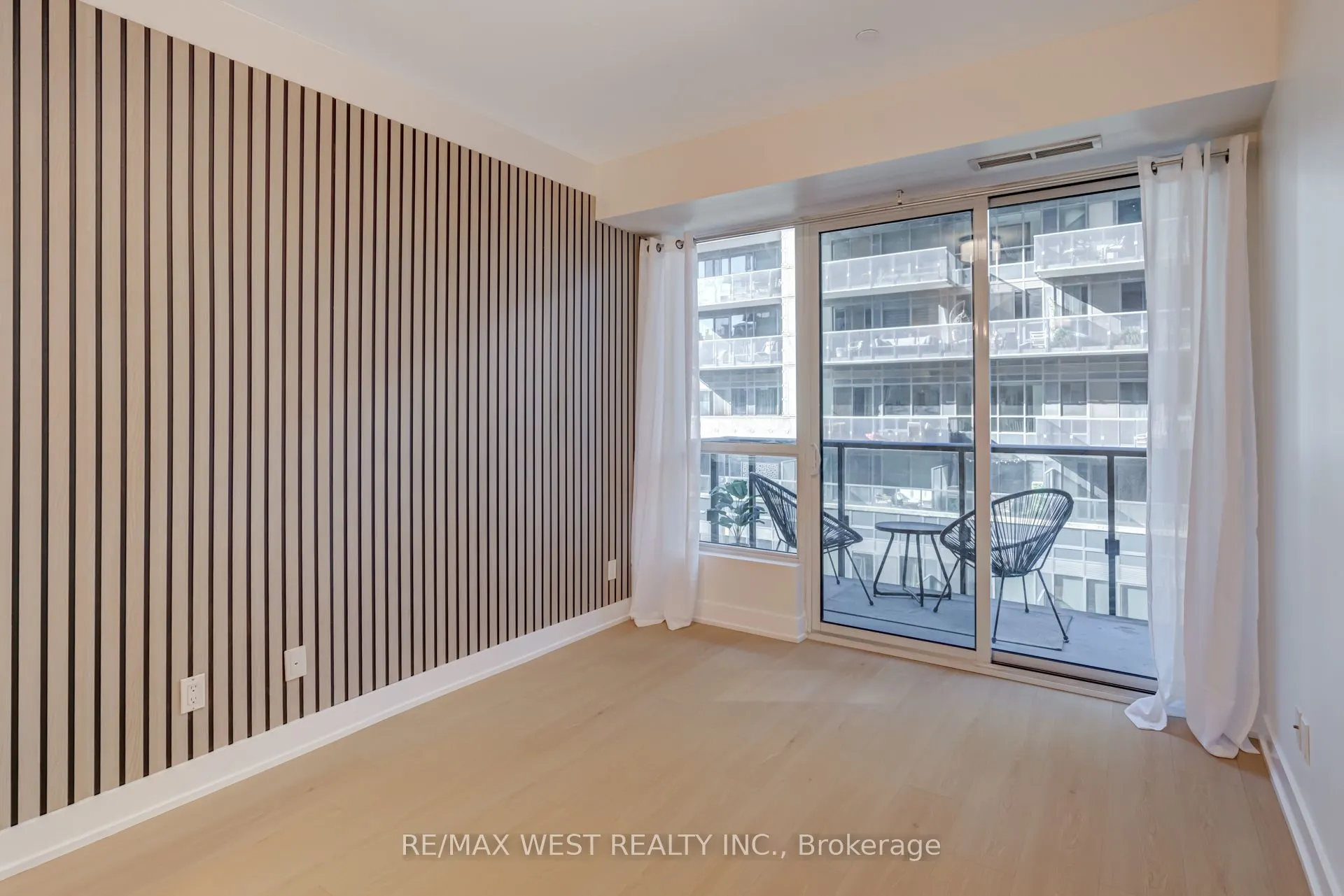 1030 King Street W, #431