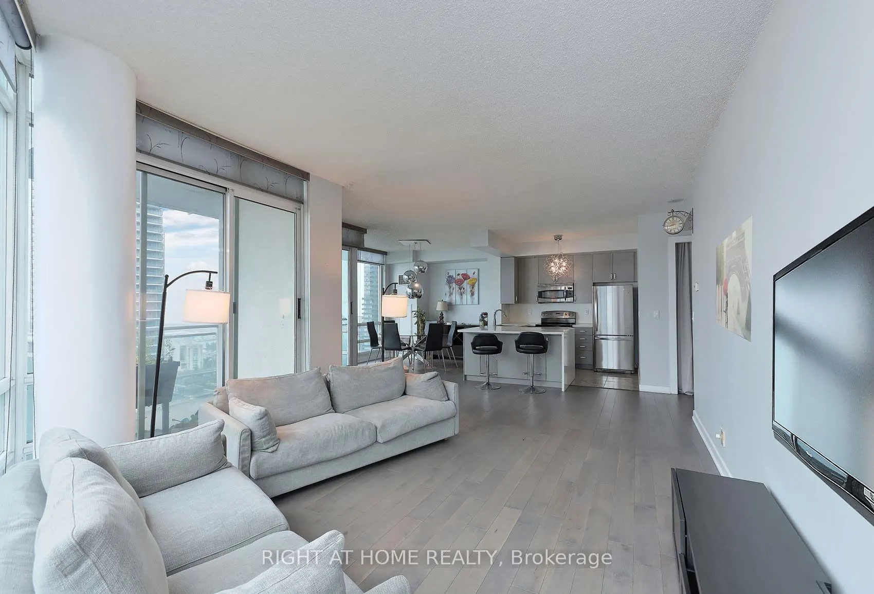 381 Front Street W, #3107