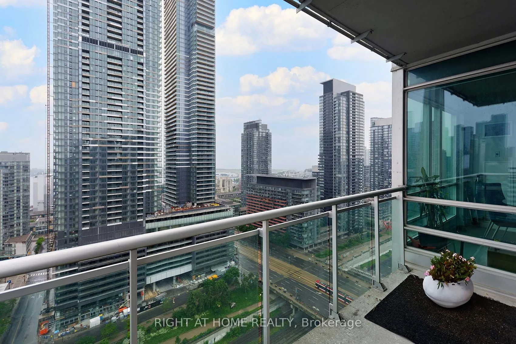 381 Front Street W, #3107