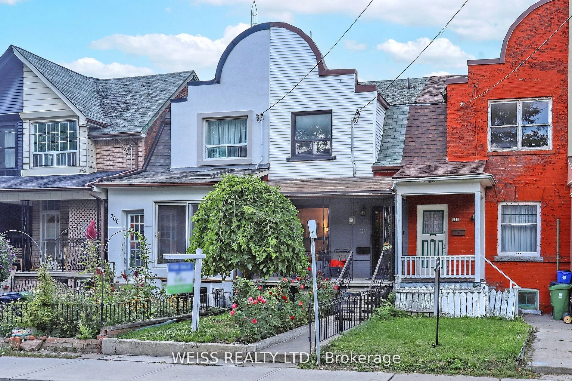 758 Richmond Street W