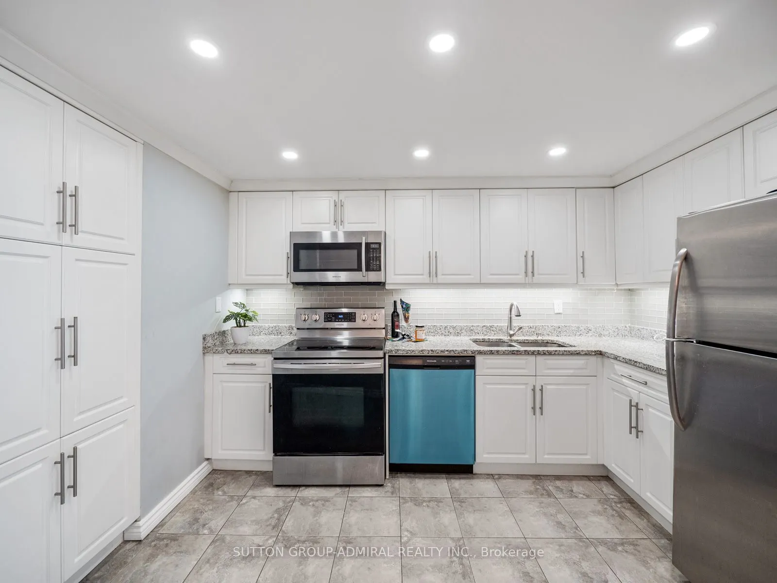 90 Fisherville Road