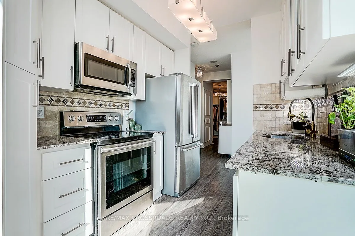 60 Byng Avenue, #510