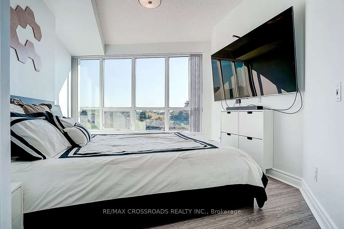 60 Byng Avenue, #510