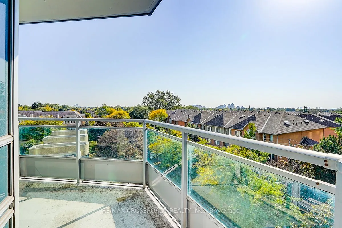60 Byng Avenue, #510