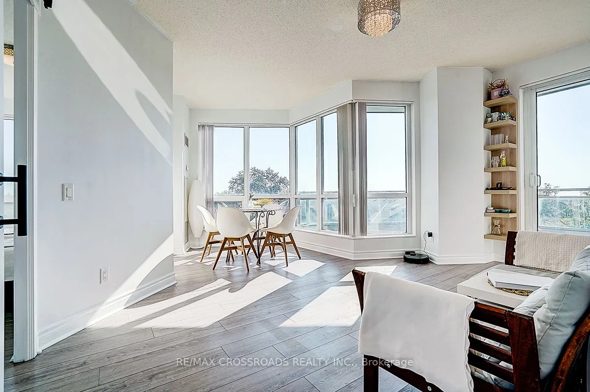 60 Byng Avenue, #510