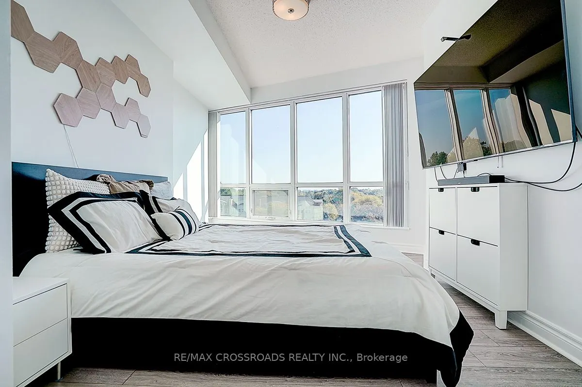 60 Byng Avenue, #510