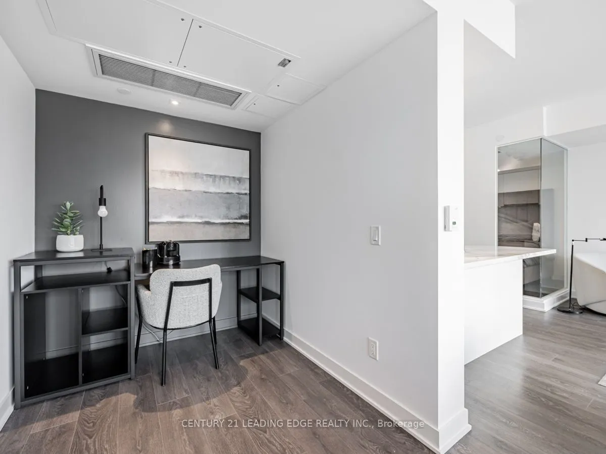 188 Cumberland Street, #1404