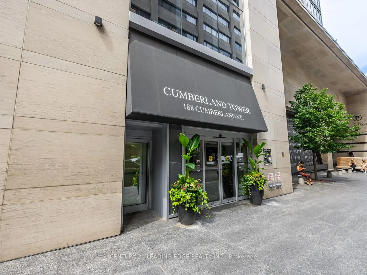 188 Cumberland Street, #1404
