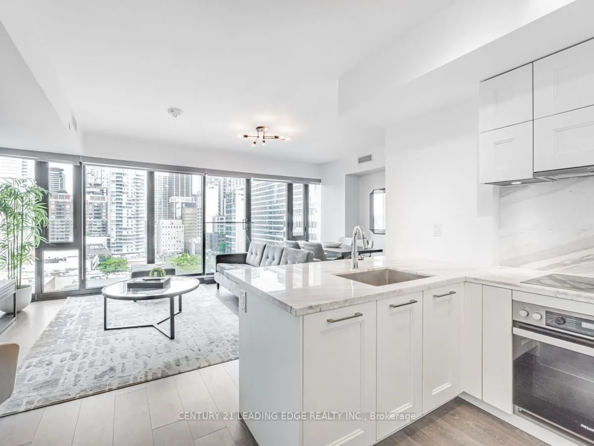 188 Cumberland Street, #1404