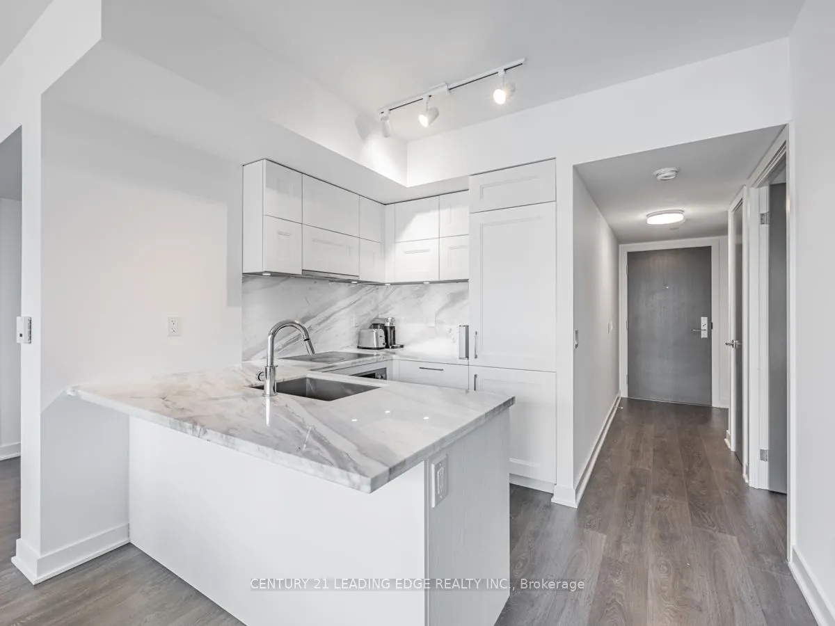188 Cumberland Street, #1404