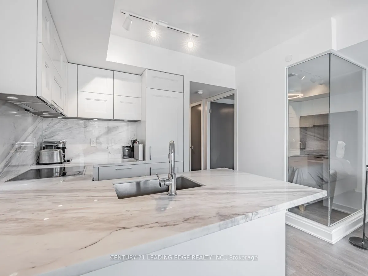 188 Cumberland Street, #1404