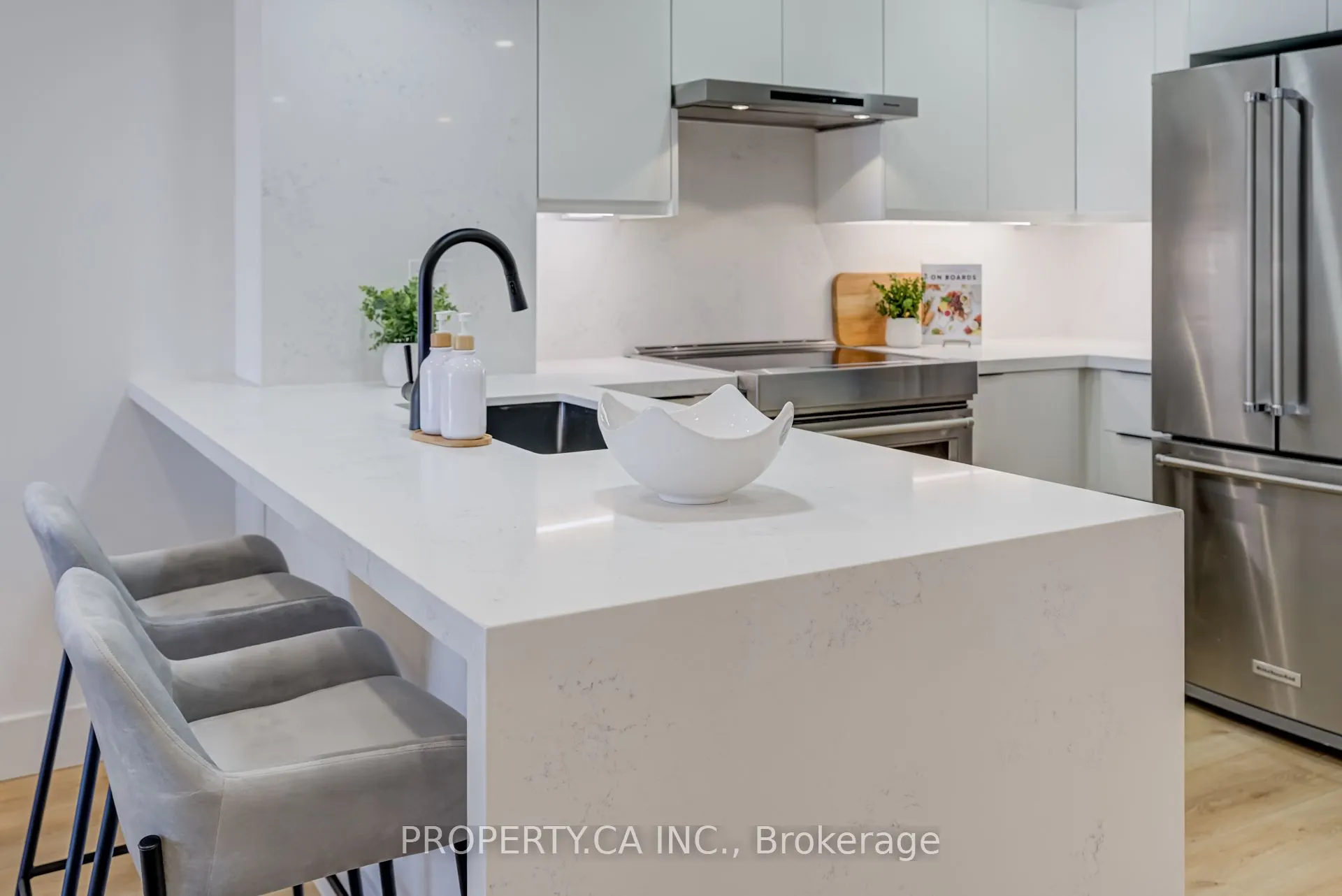 801 King Street W, #1204