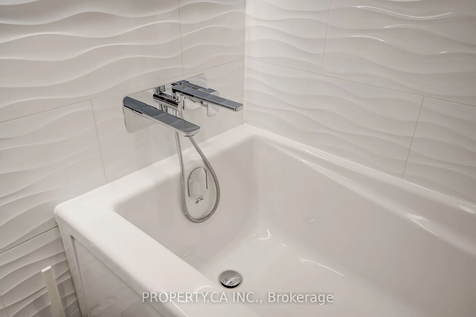 801 King Street W, #1204