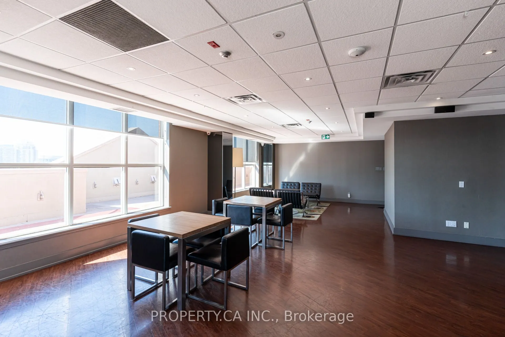 801 King Street W, #1204
