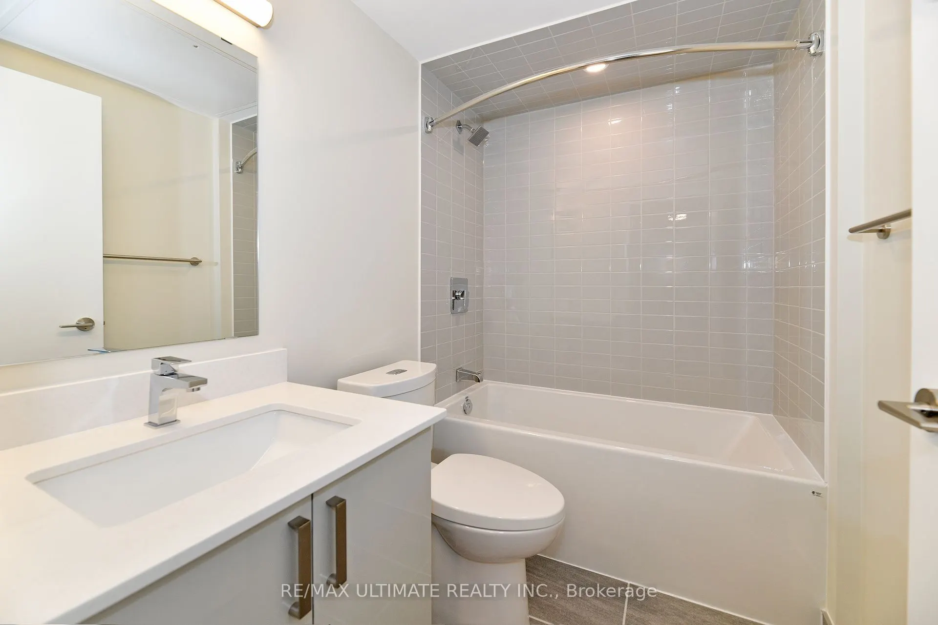 38 Monte Kwinter Court, #1303