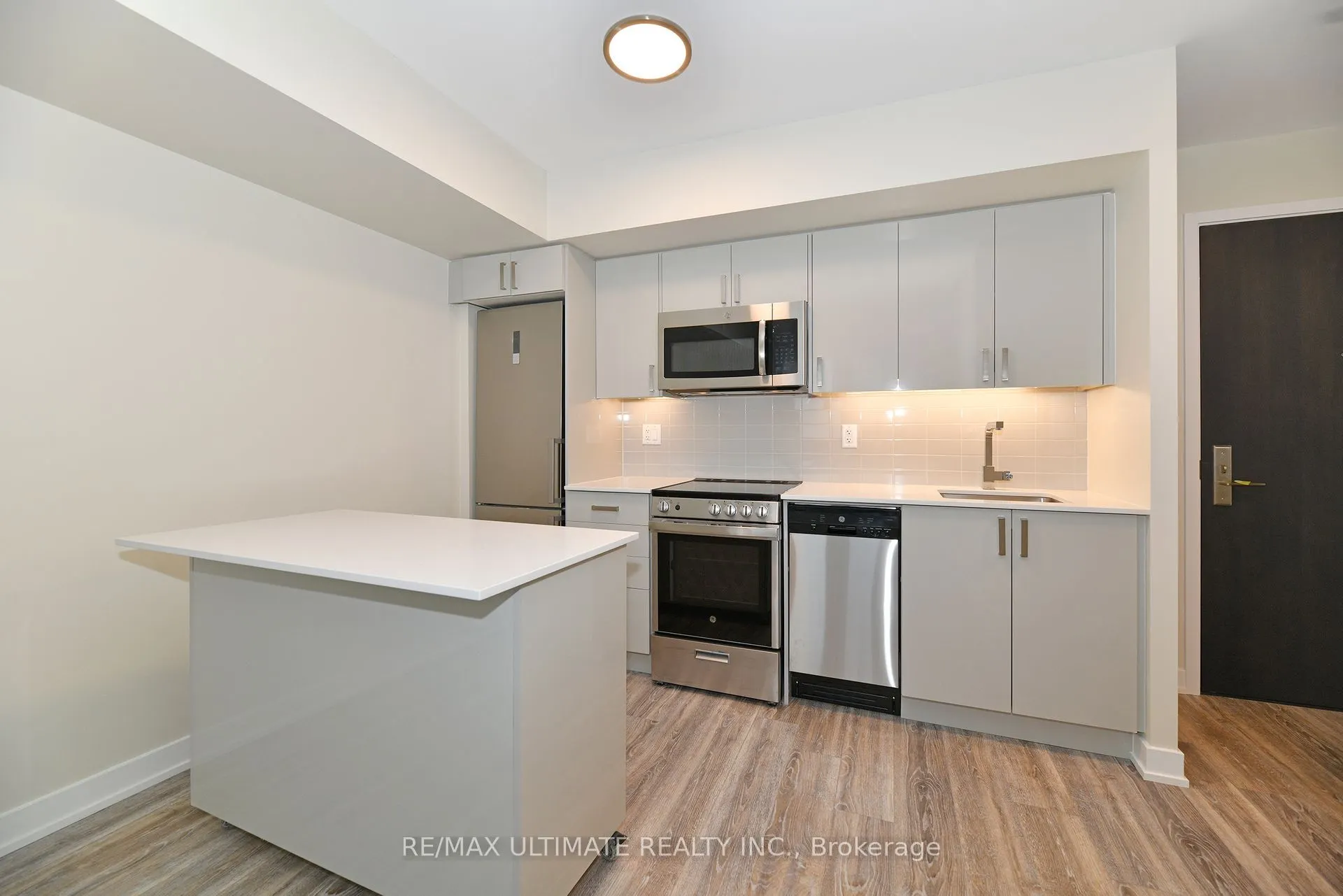 38 Monte Kwinter Court, #1303
