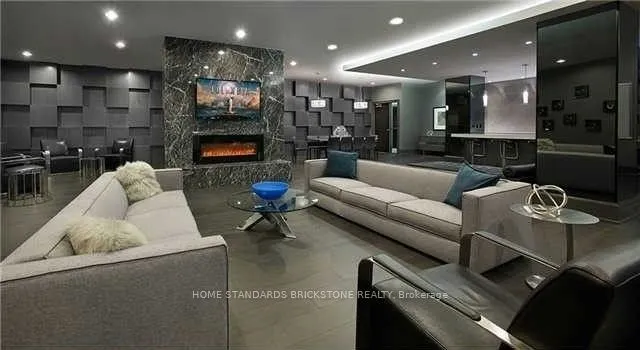5162 Yonge Street, #1707