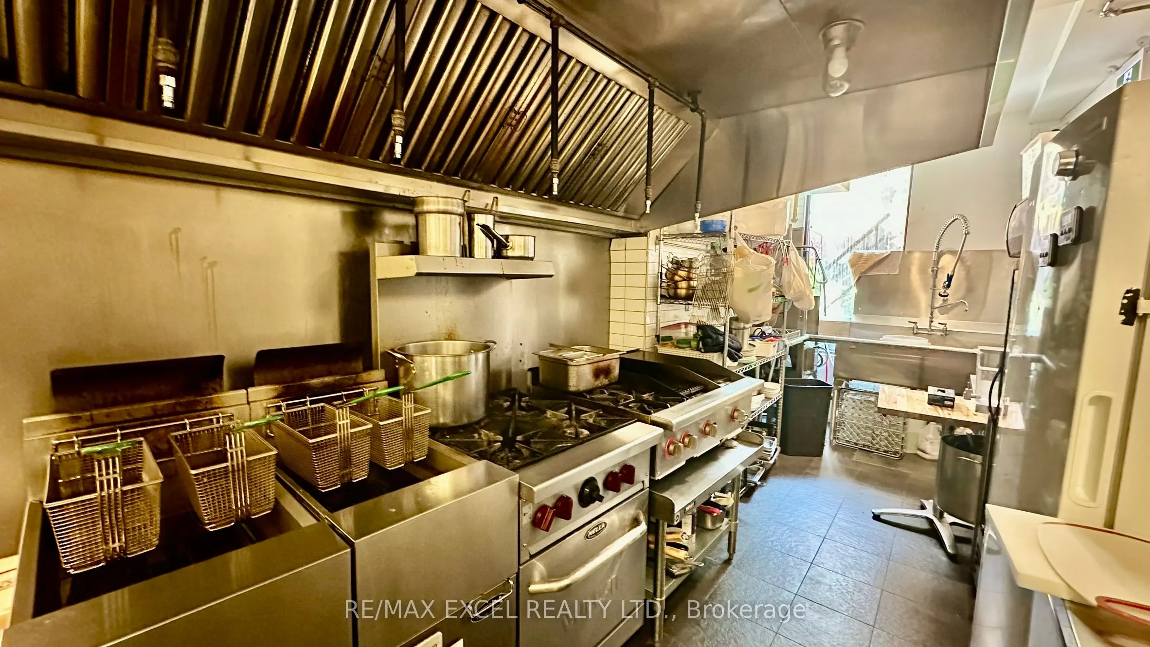 555 Church Street
