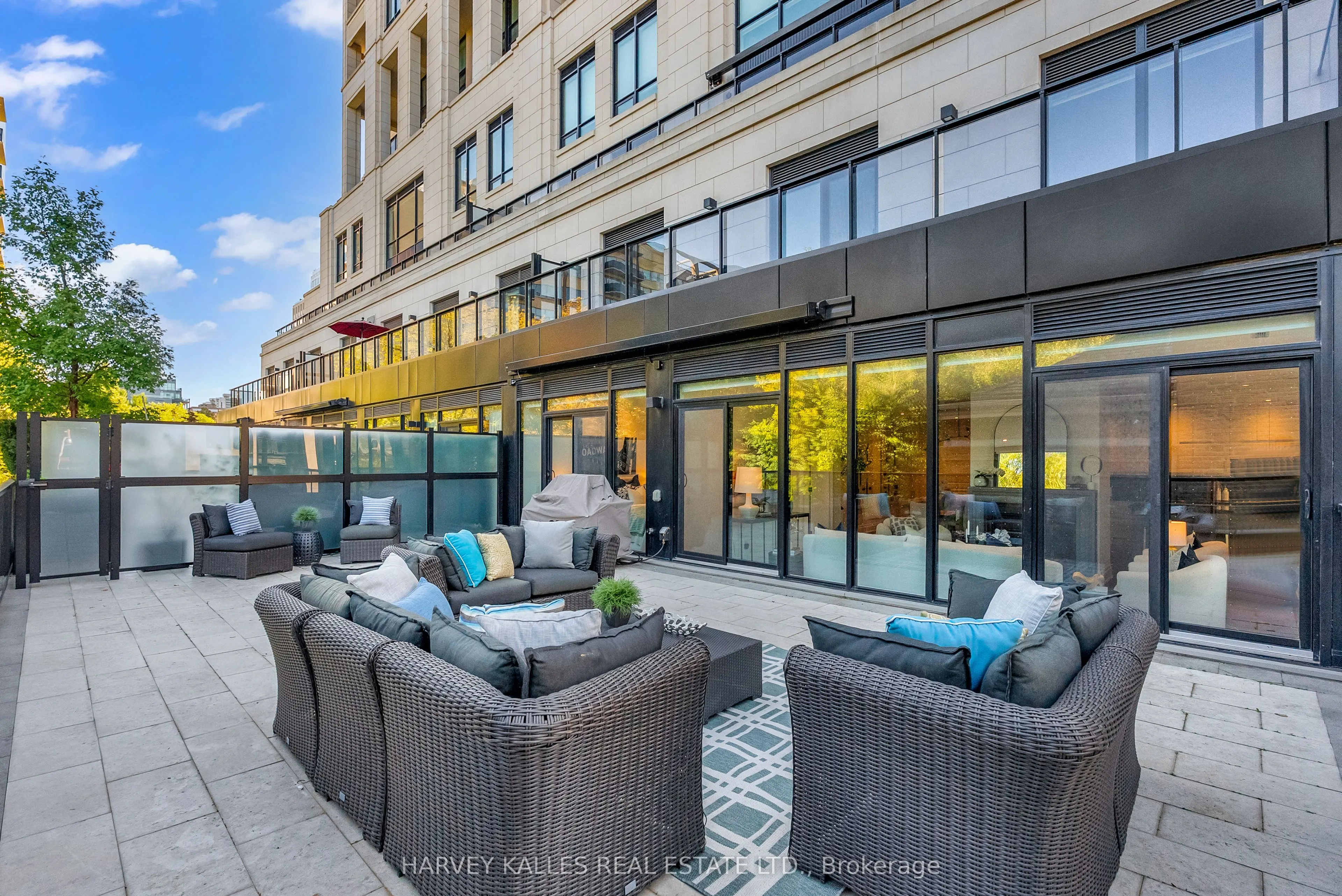 1 Forest Hill Road, #305