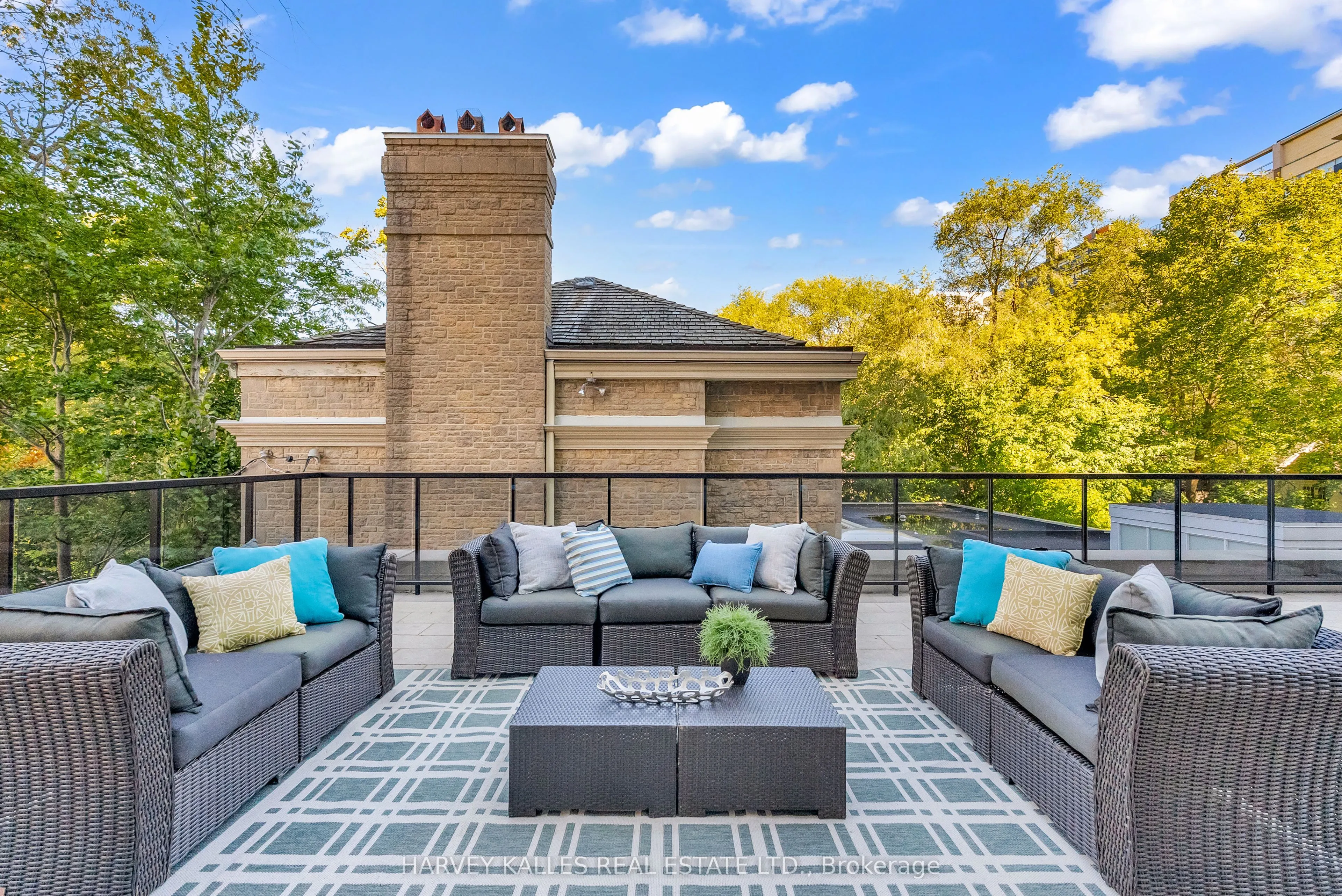 1 Forest Hill Road, #305