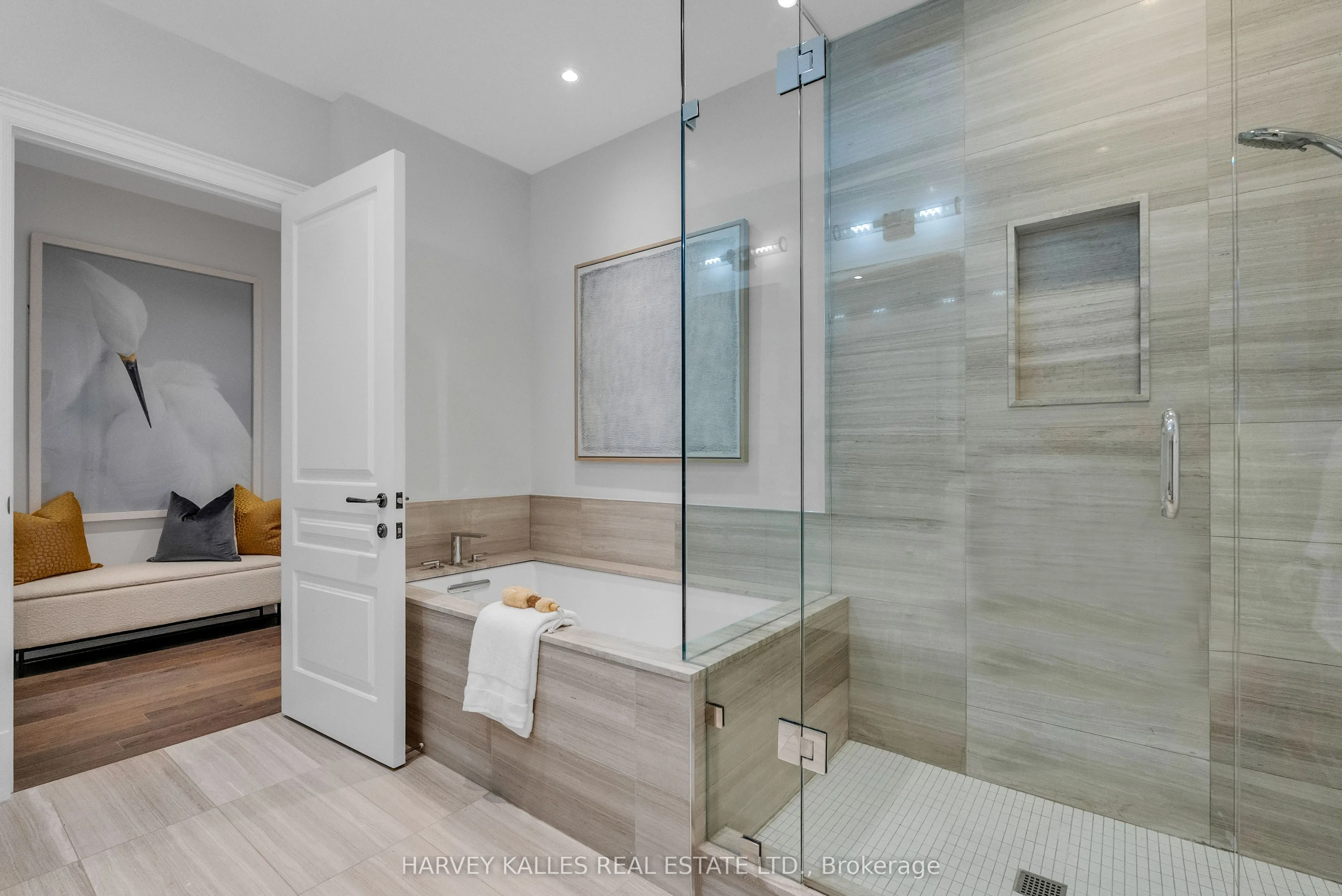 1 Forest Hill Road, #305