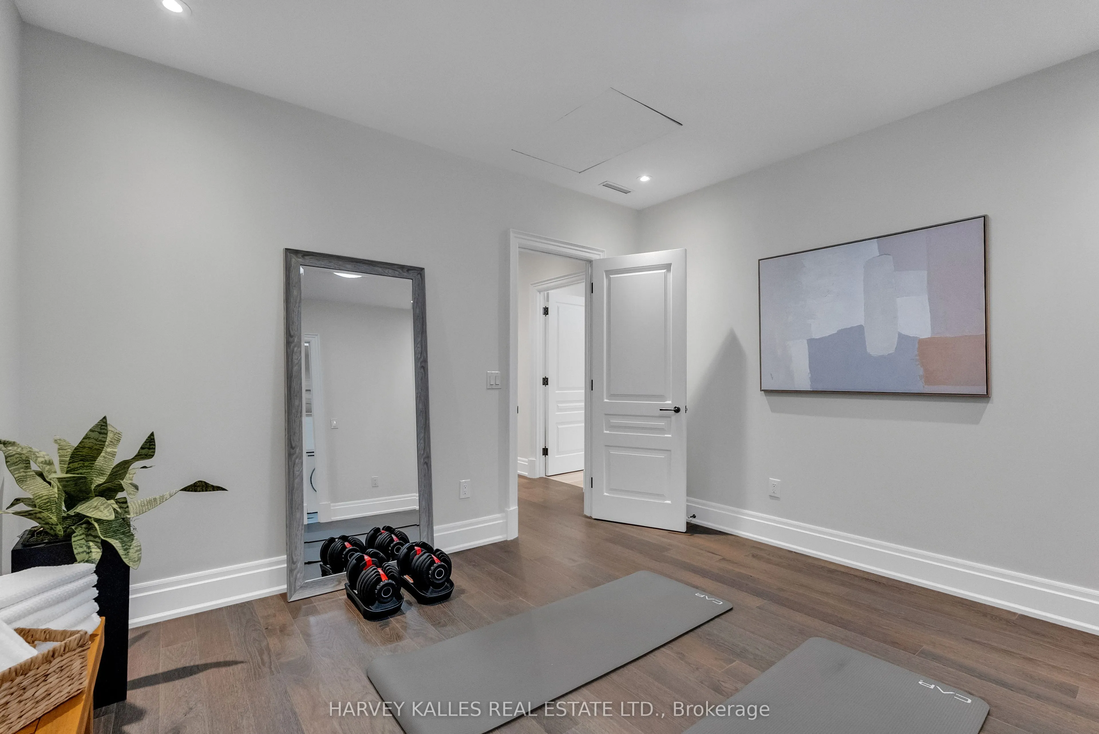 1 Forest Hill Road, #305