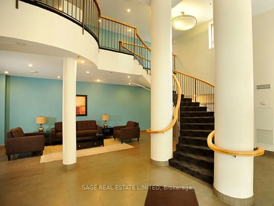 1369 Bloor Street, #1504