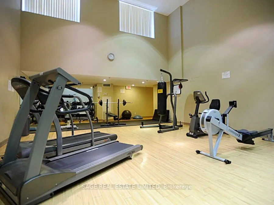 1369 Bloor Street, #1504