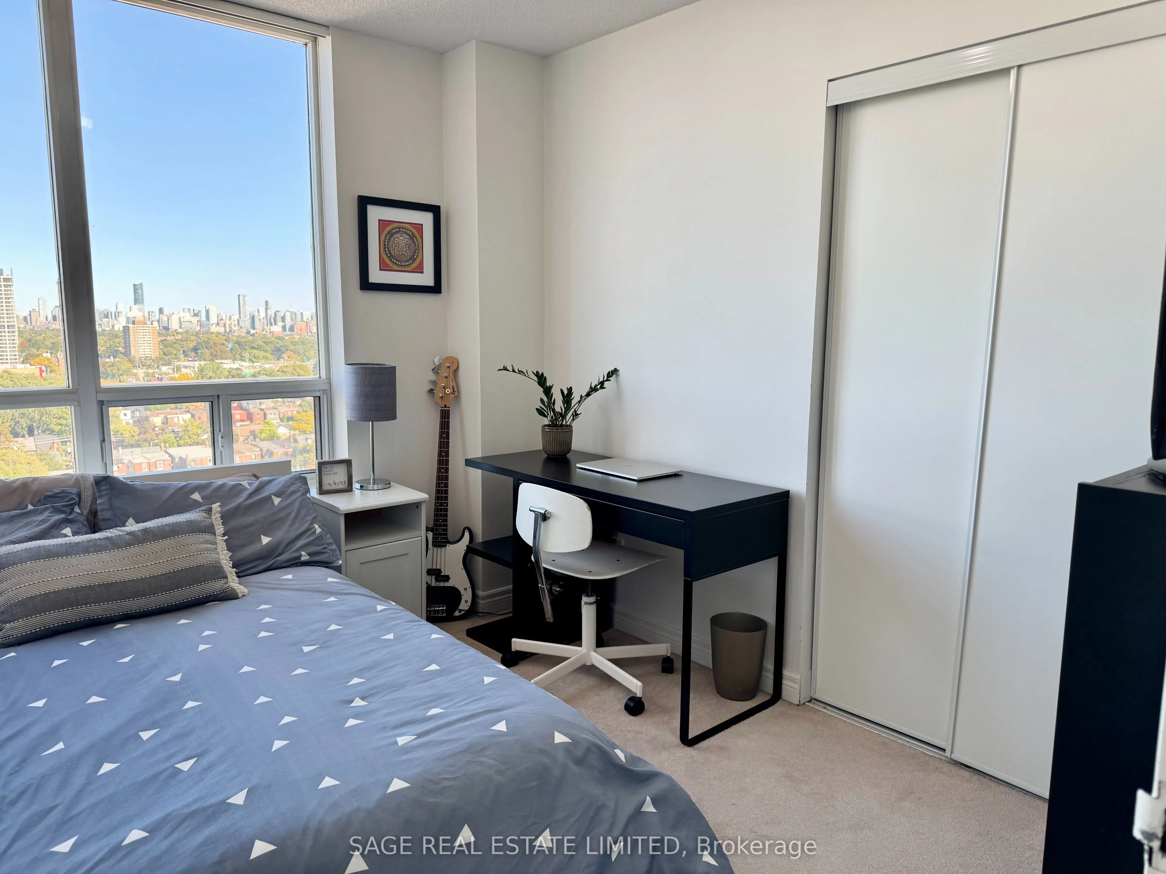1369 Bloor Street, #1504