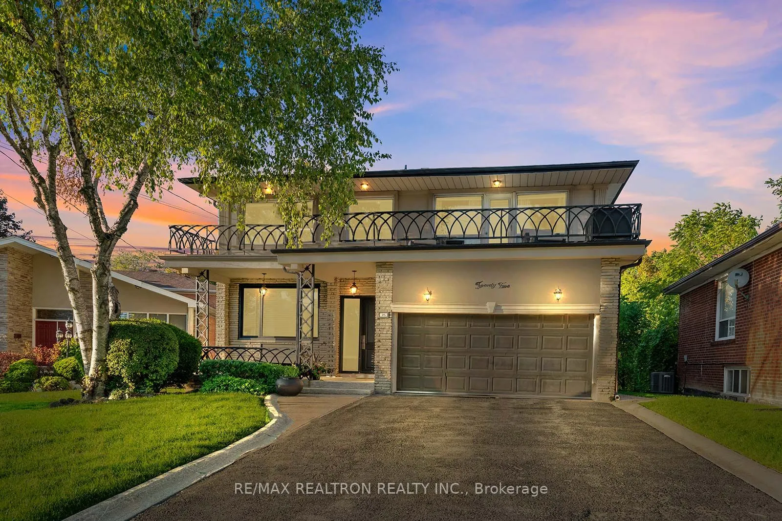 25 Cedar Springs Grove
