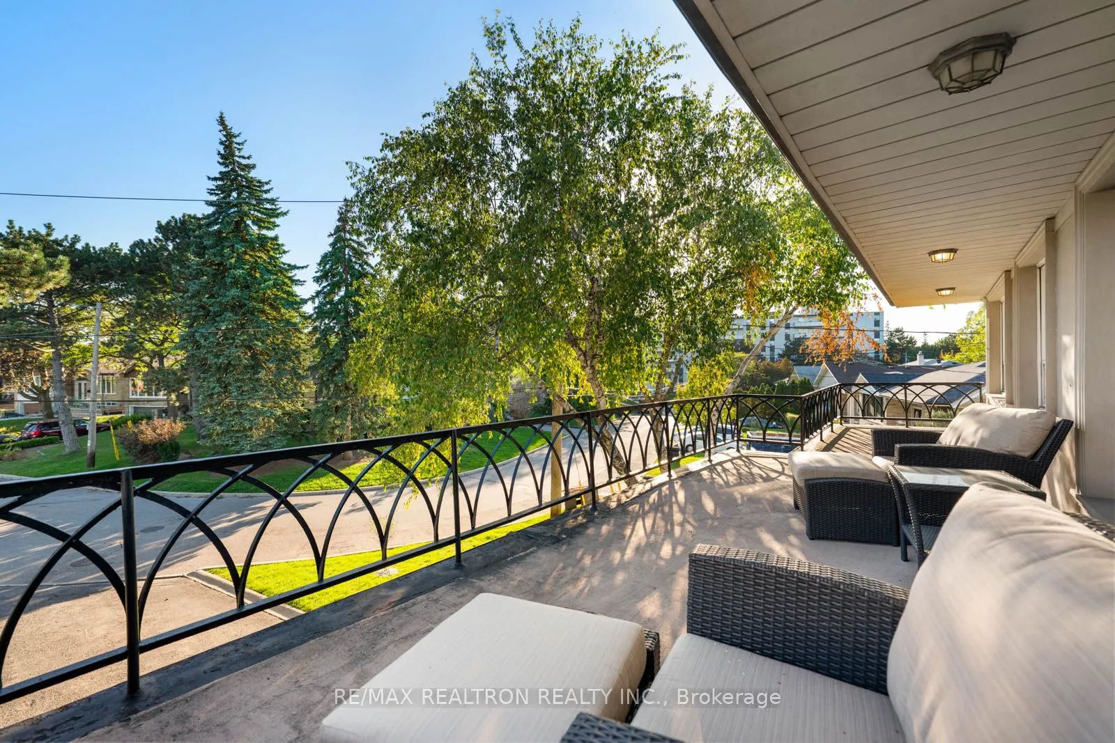 25 Cedar Springs Grove