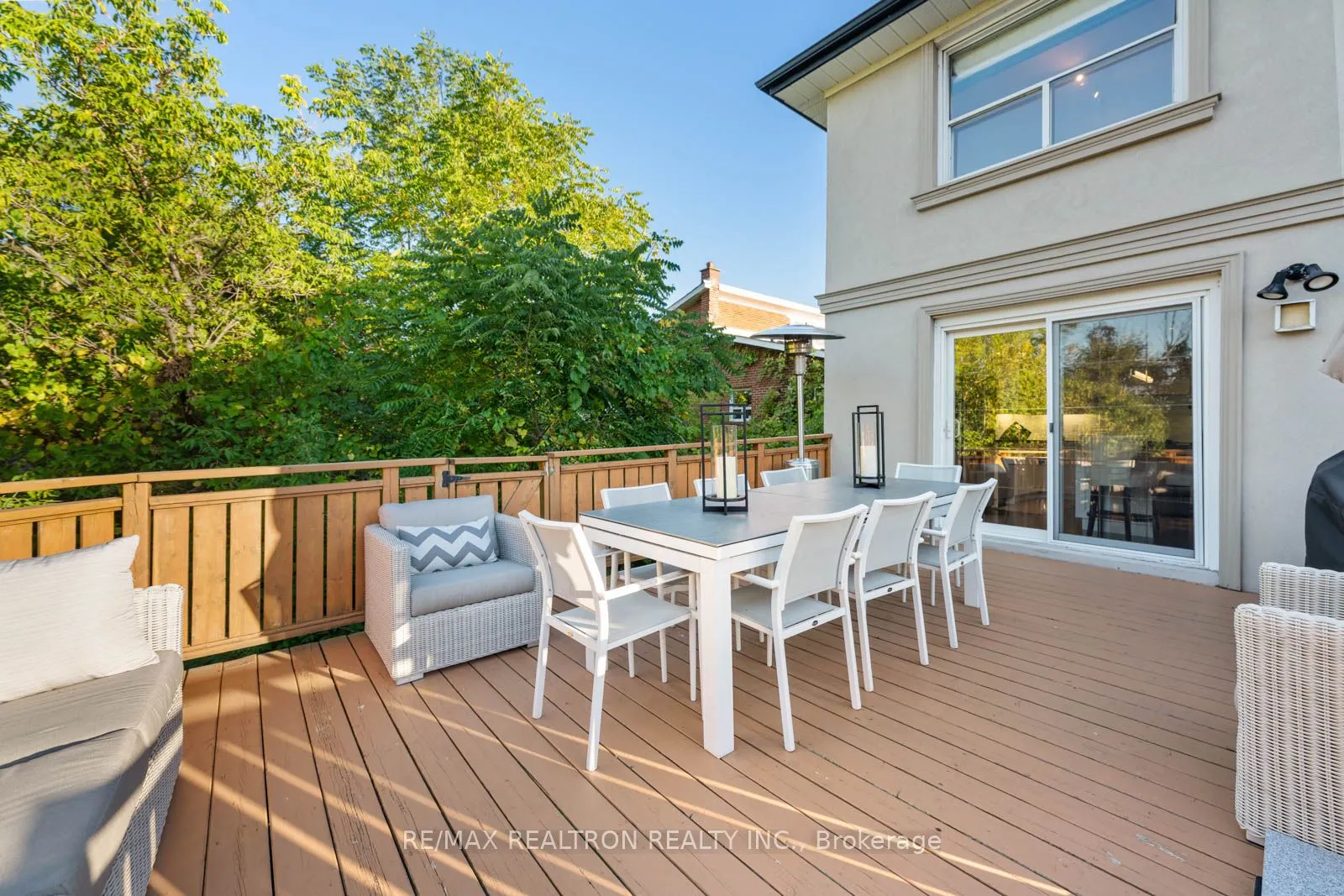 25 Cedar Springs Grove