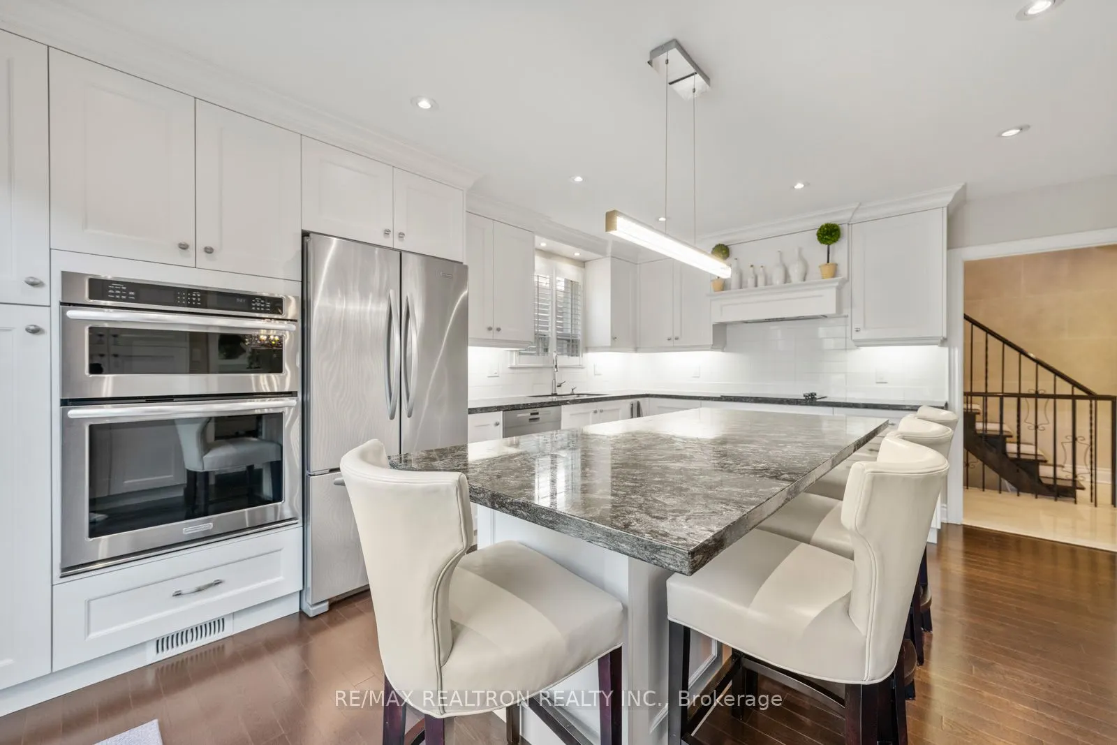 25 Cedar Springs Grove