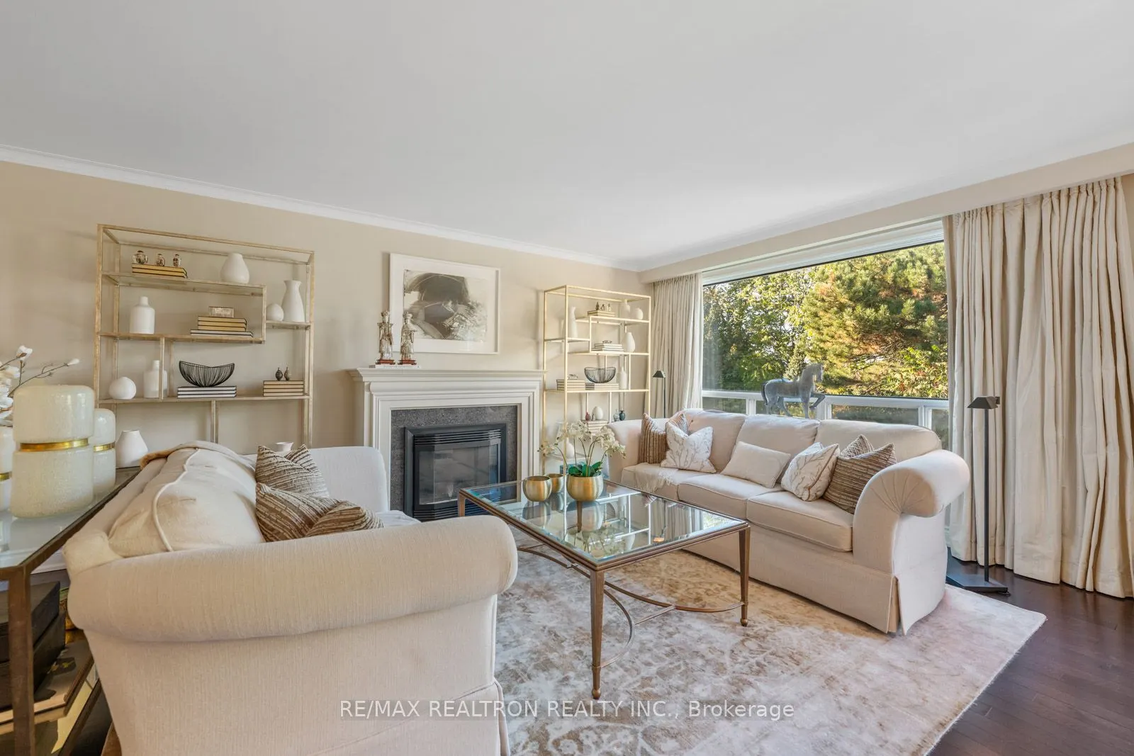 25 Cedar Springs Grove